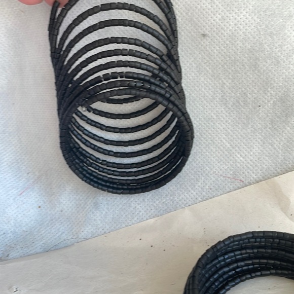 5 pcs Wood beads cuff bracelet snake holiday Christmas stuffing black - Picture 4 of 16